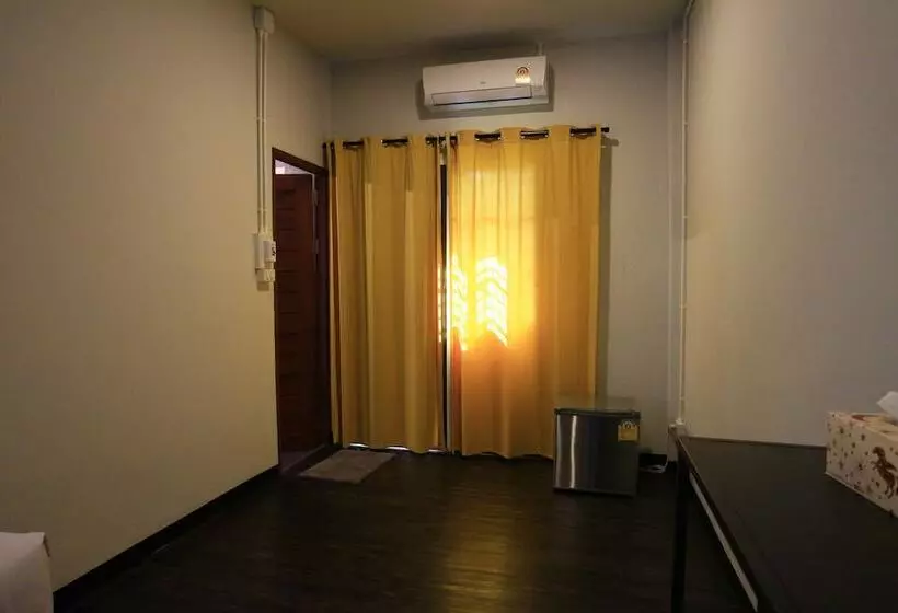 Majatalo Botanic Garden Nan Guest House