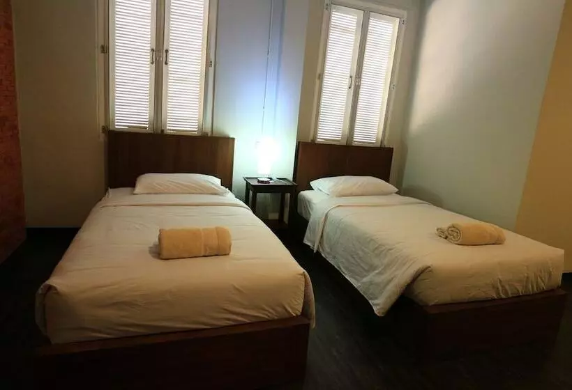 Majatalo Botanic Garden Nan Guest House