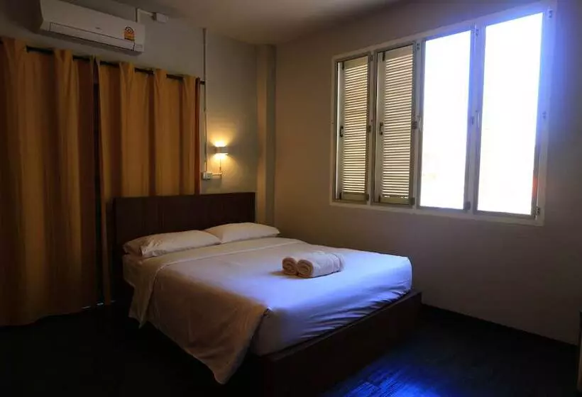 Majatalo Botanic Garden Nan Guest House