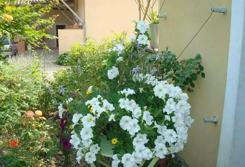 Majatalo La Chambre Du Meunier