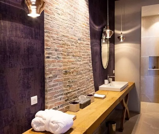 ペンション La Ferme Du Château