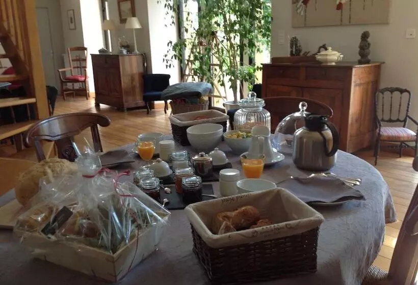 Majatalo La Peuterne