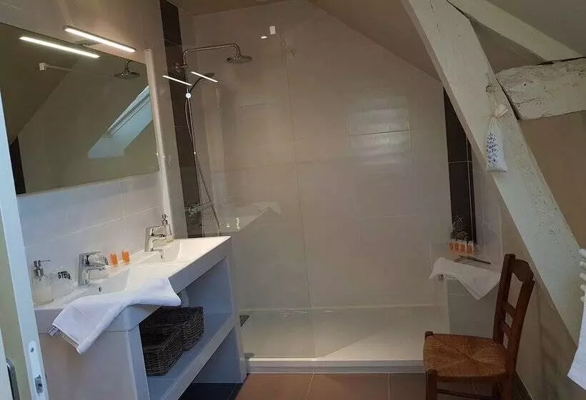 Majatalo La Peuterne