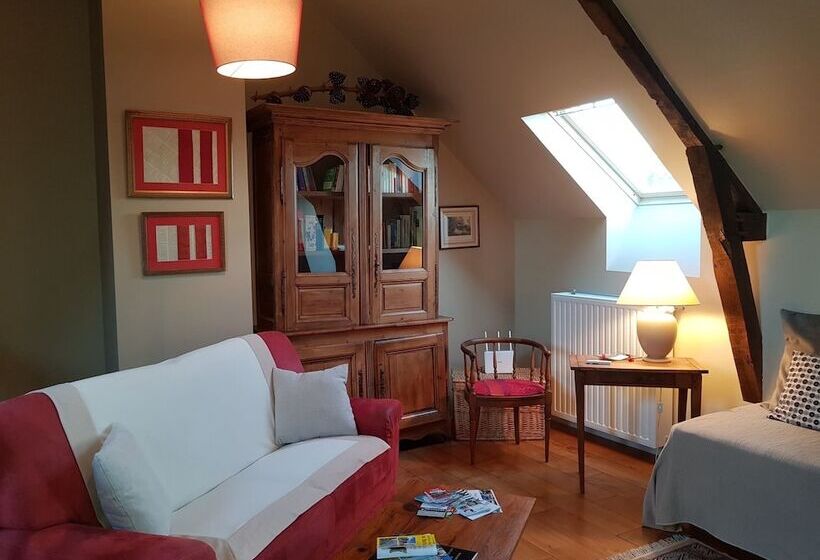 膳宿费 La Peuterne