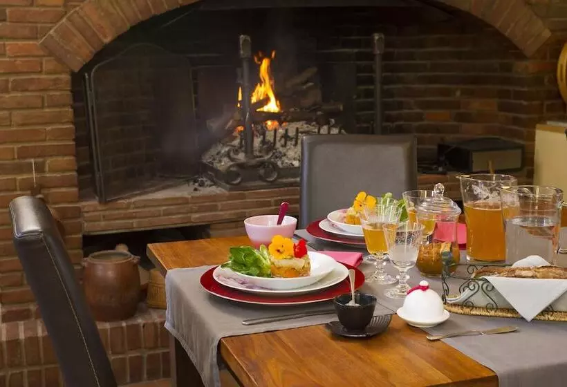 Majatalo Les Jardins De Beauve