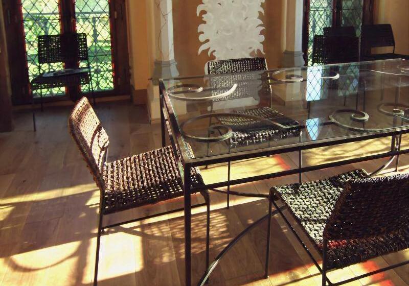 بنسيون Les Tourelles De Thun