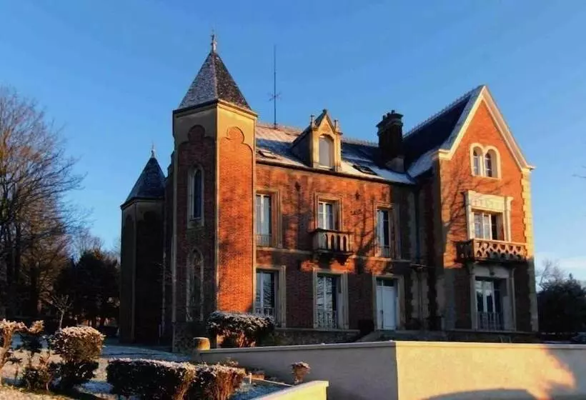 Majatalo Les Tourelles De Thun