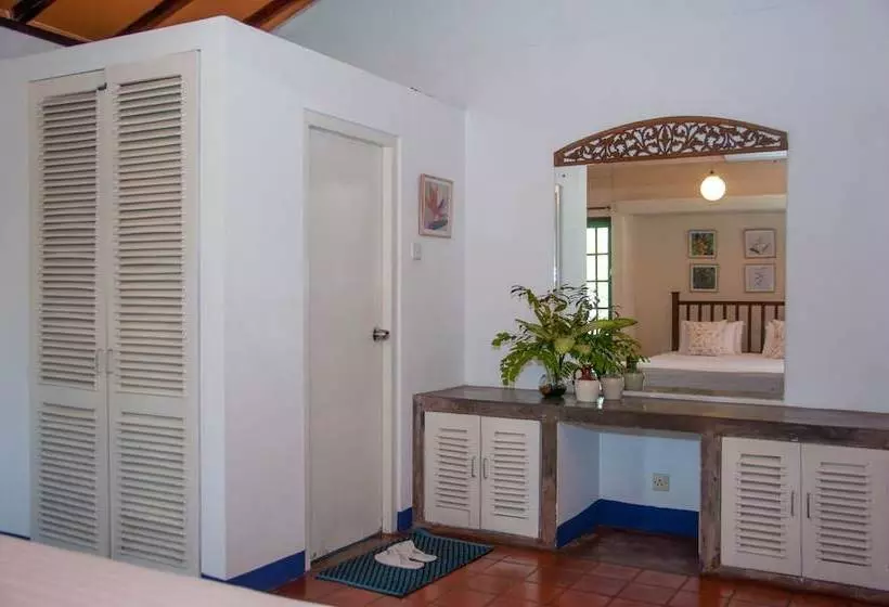 ペンション The Fern Cove Colombo