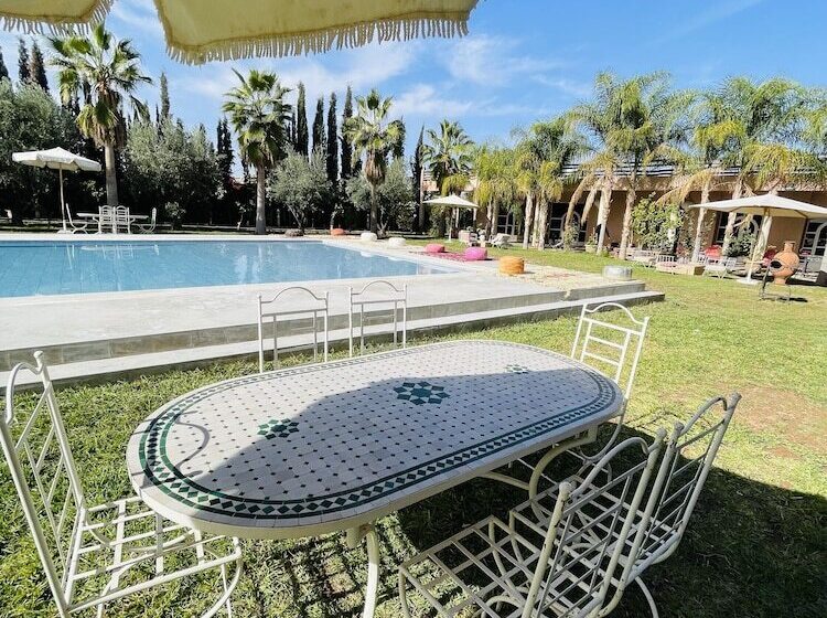 پانسیون The Gardener's House