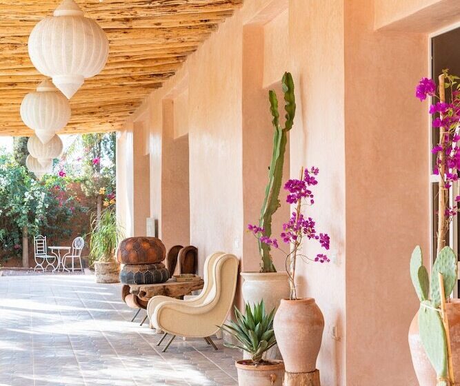 پانسیون The Gardener's House