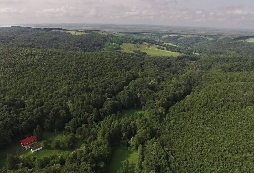 Пансион Vörös Cser Vendégház