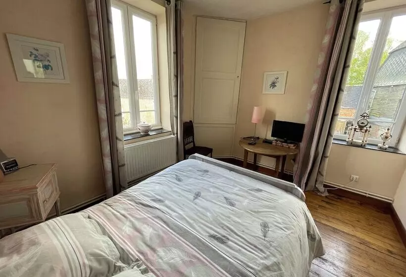 Aamiaismajoitus (B&B) Chambres D’hôtes D Origny En Thierache