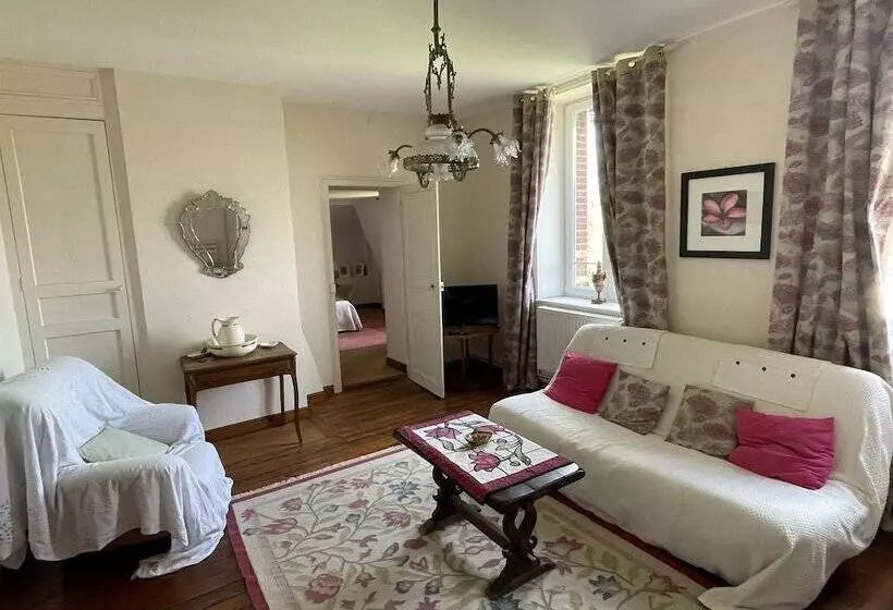 Aamiaismajoitus (B&B) Chambres D’hôtes D Origny En Thierache