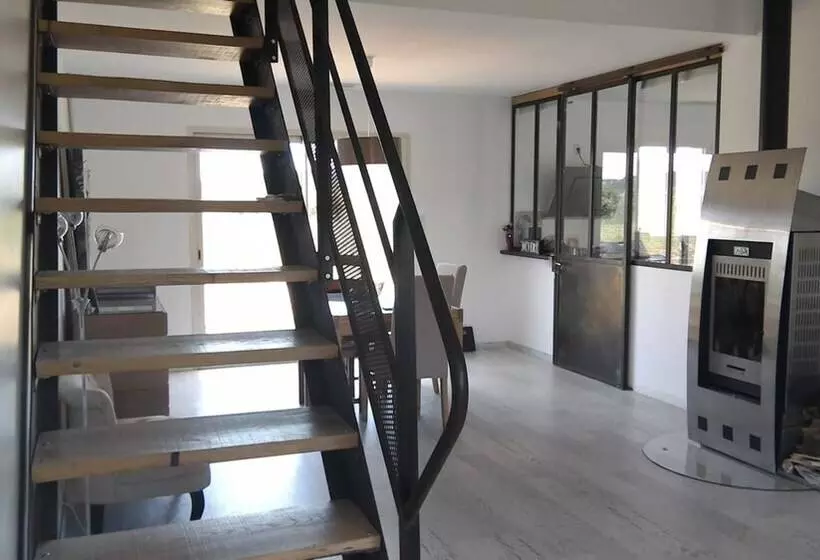 Aamiaismajoitus (B&B) Les Chambres De La Nouvelle Aliénor