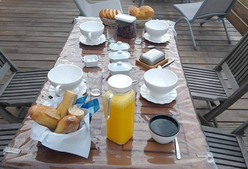 צימר Les Chambres De La Nouvelle Aliénor