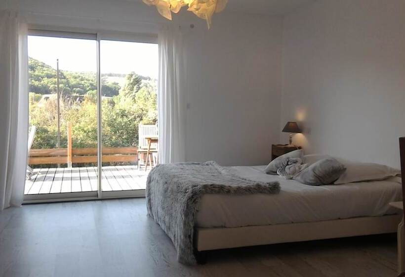 צימר Les Chambres De La Nouvelle Aliénor