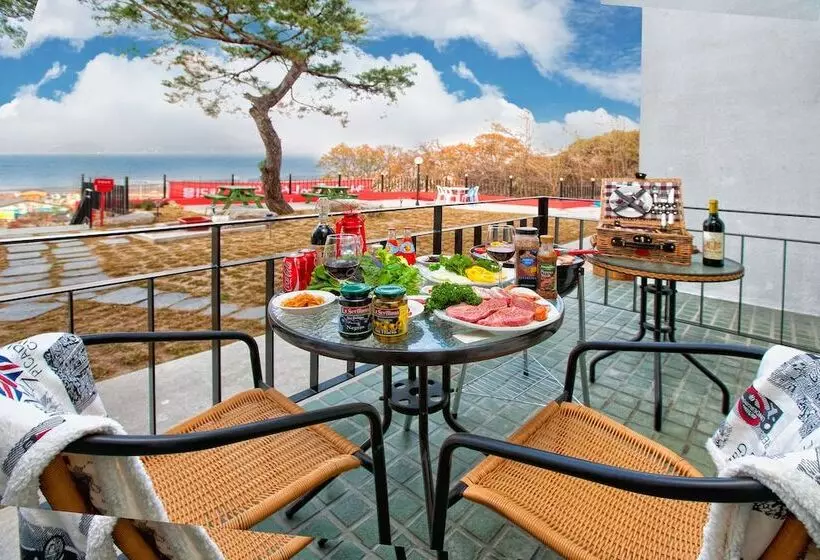 Naerimong Beach Pension