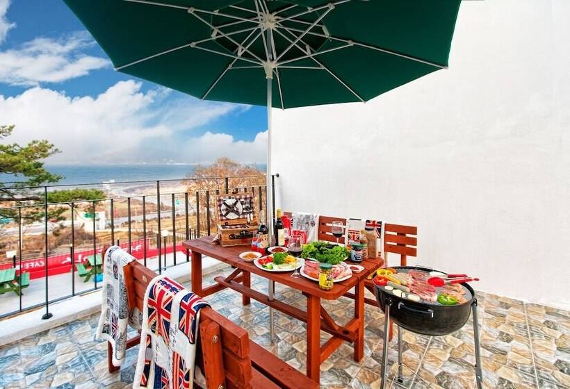 Naerimong Beach Pension