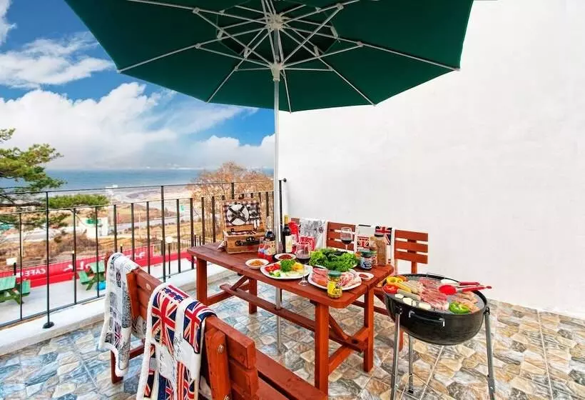 Naerimong Beach Pension