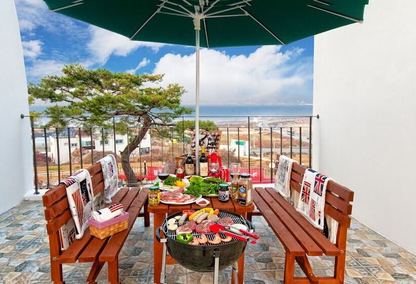 Naerimong Beach Pension