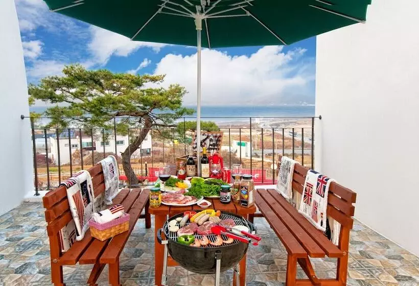 Naerimong Beach Pension