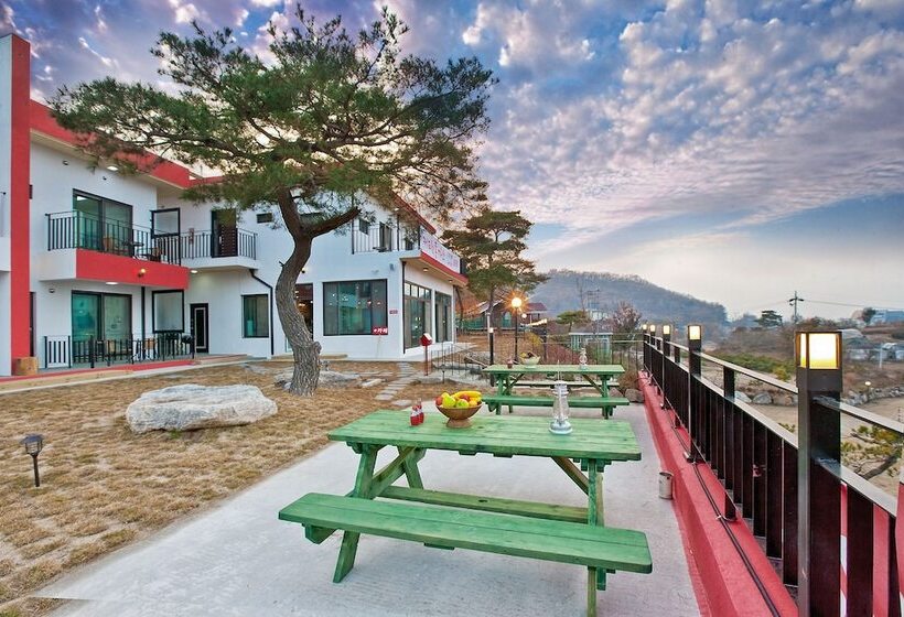 Naerimong Beach Pension