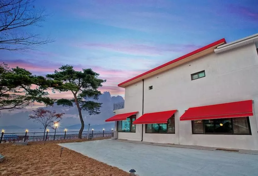Naerimong Beach Pension