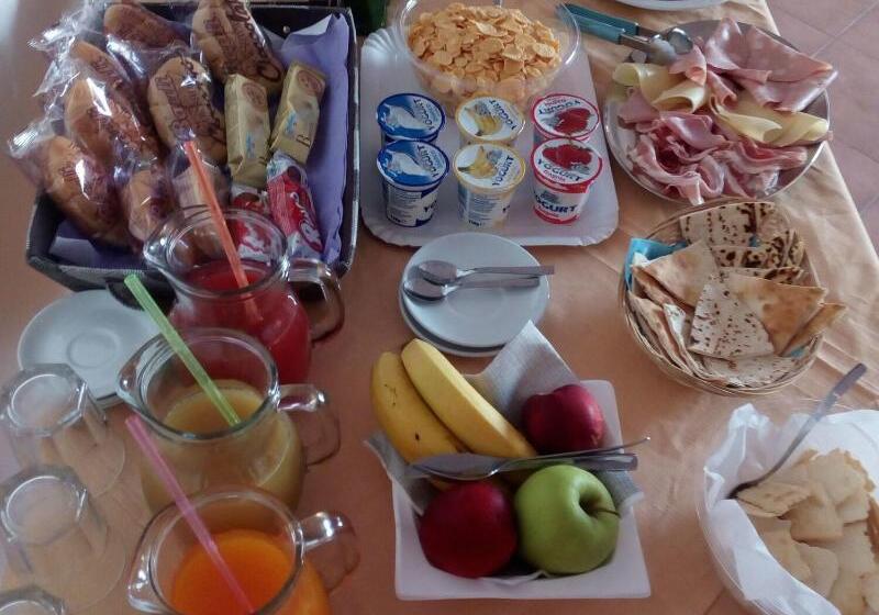 פונדק Bena E Traes