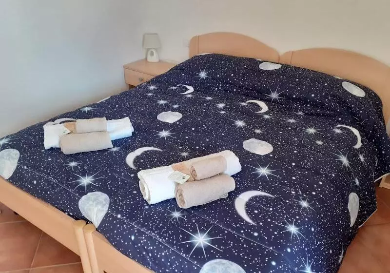 簡易ホテル Bena E Traes