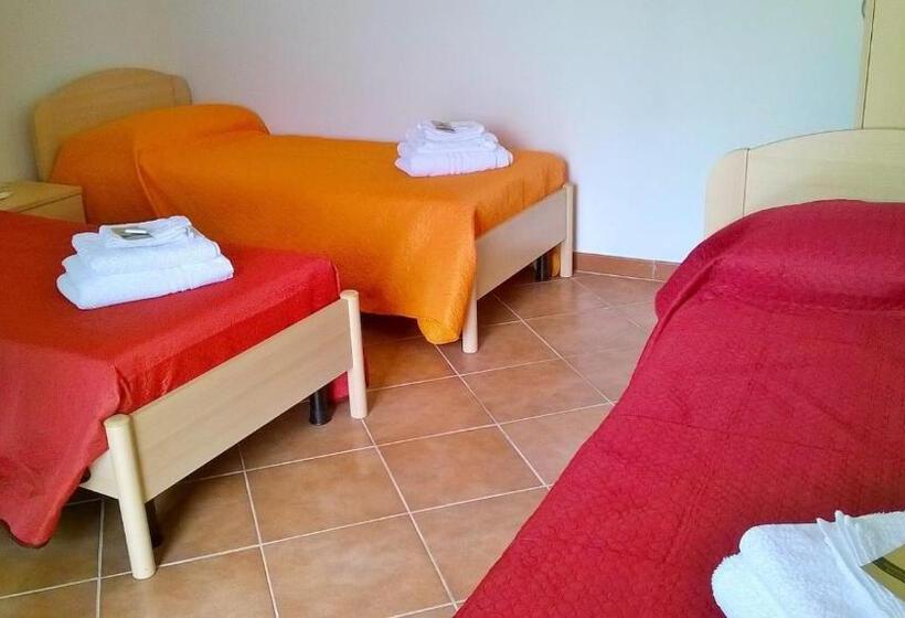 פונדק Bena E Traes