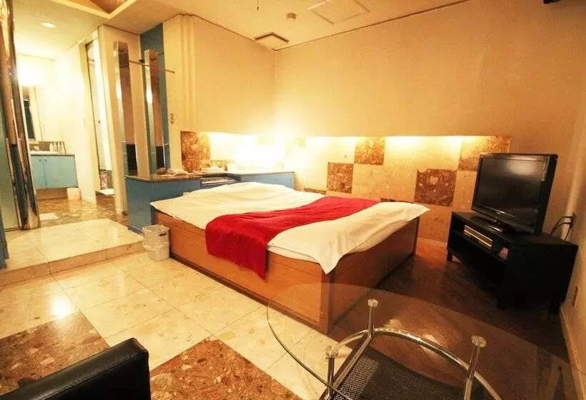 Hotelli Bibi   Adults Only