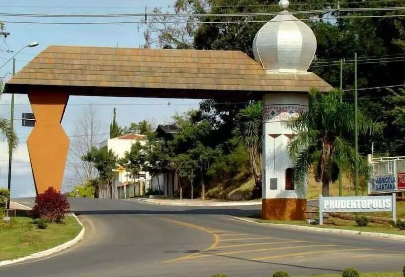 Hotelli Com Prudentopolis