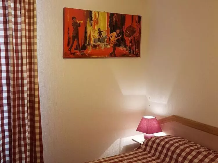 ホテル Hôtel Le Relais De Jarnac Champagne