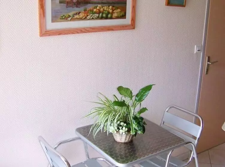 ホテル Hôtel Le Relais De Jarnac Champagne