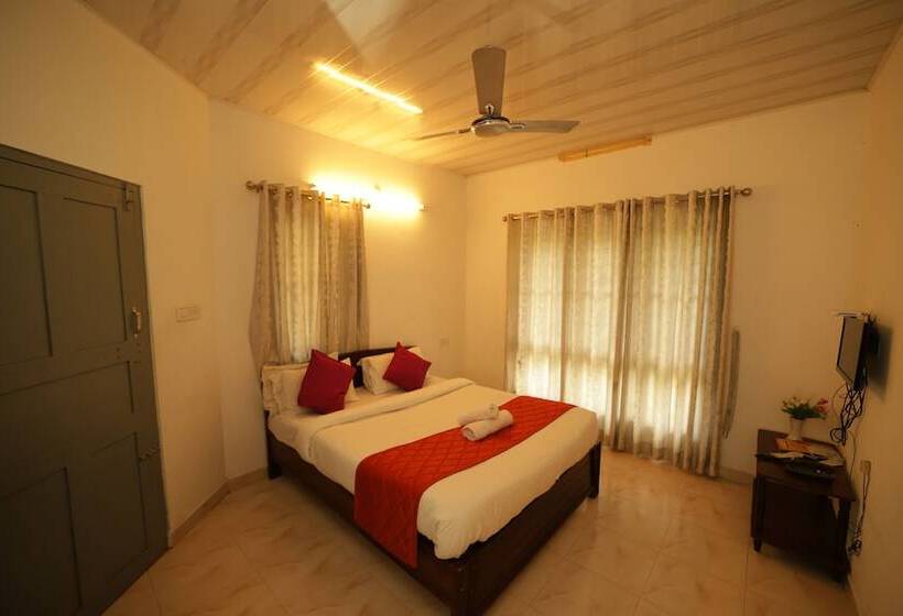 בית מלון כפרי Munnar Breeze