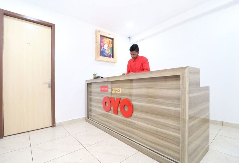 호텔 R K Grand By Oyo Rooms