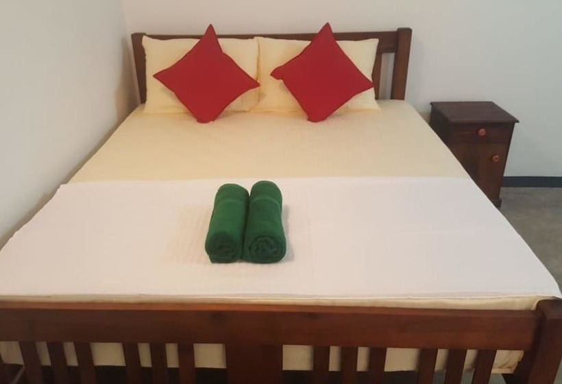 Hotel River Vally Inn