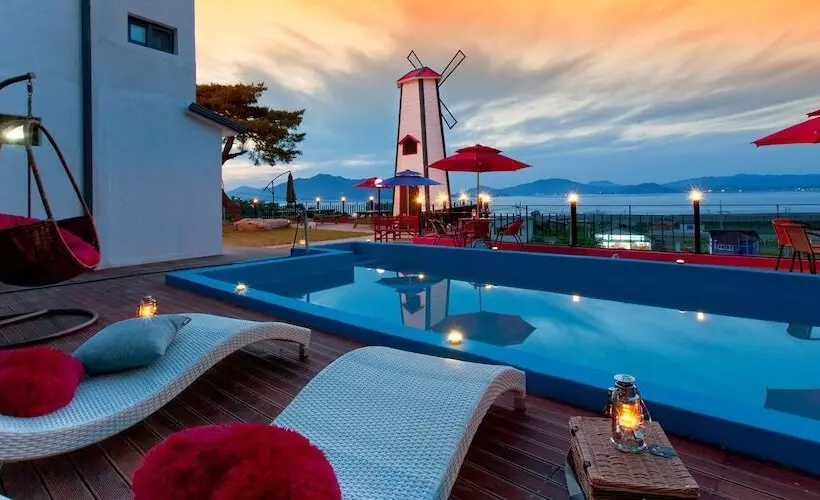 Naerimong Beach Pension