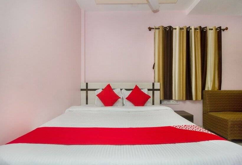 Oyo 22918 Hotel Sadanand Mourya Lodging And Boarding
