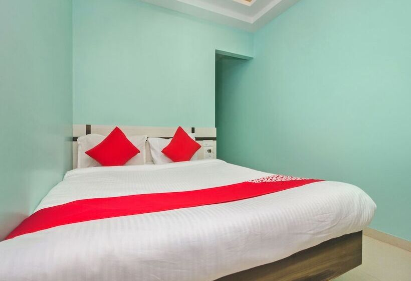 Oyo 22918 Hotel Sadanand Mourya Lodging And Boarding