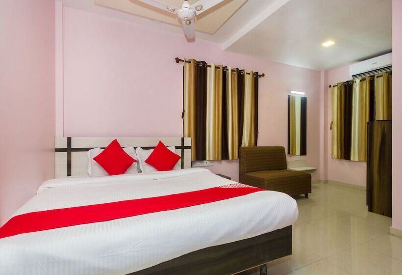 Oyo 22918 Hotel Sadanand Mourya Lodging And Boarding