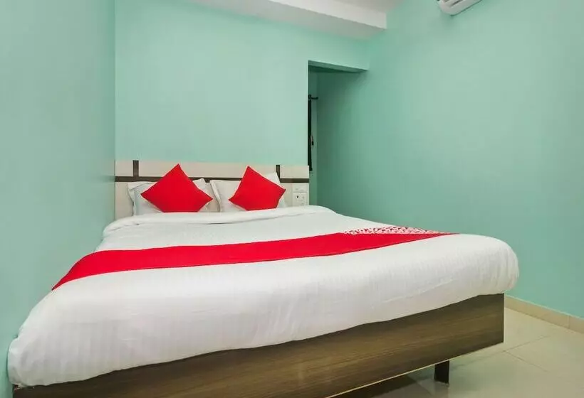 Oyo 22918 Hotel Sadanand Mourya Lodging And Boarding