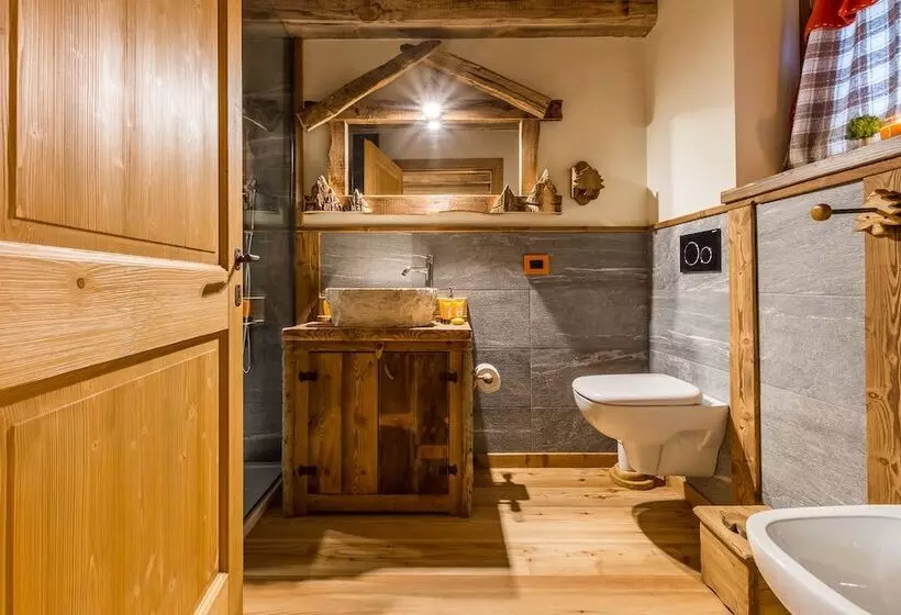 Majatalo Affittacamere Annie Parblanc