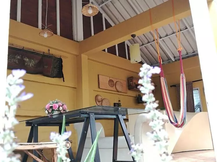 پانسیون Hi Bangkok B&b