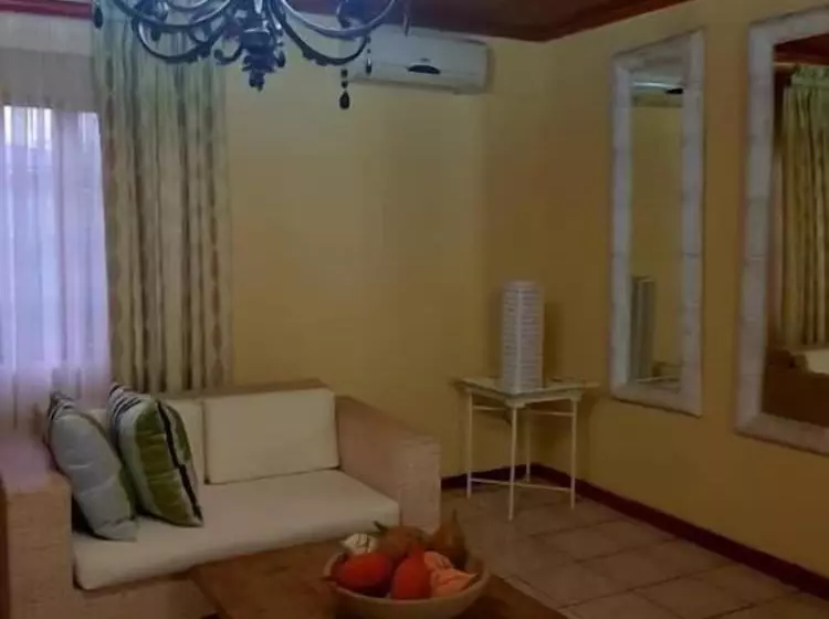 پانسیون Kwantulindawo Guesthouse Vryheid