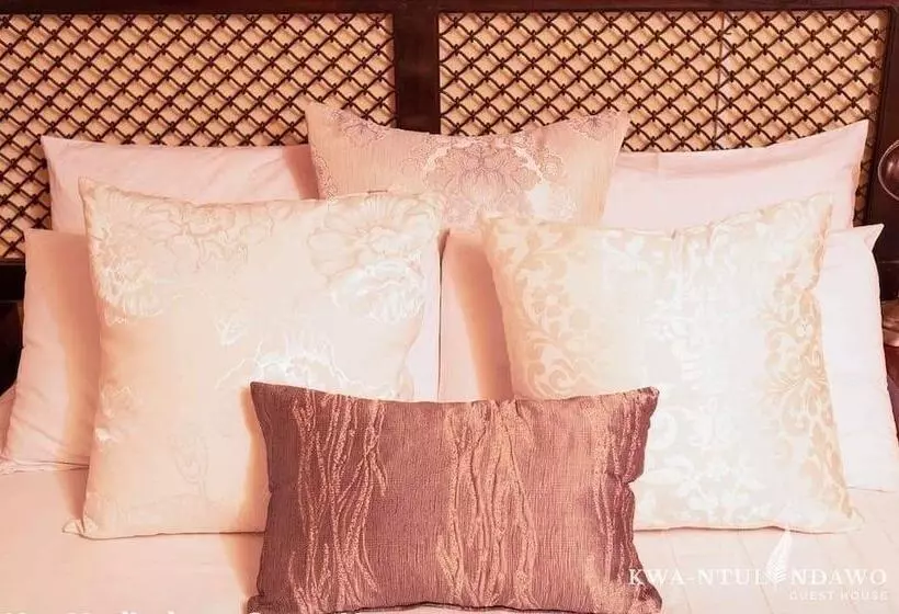 پانسیون Kwantulindawo Guesthouse Vryheid