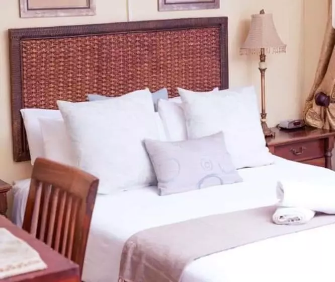 پانسیون Kwantulindawo Guesthouse Vryheid