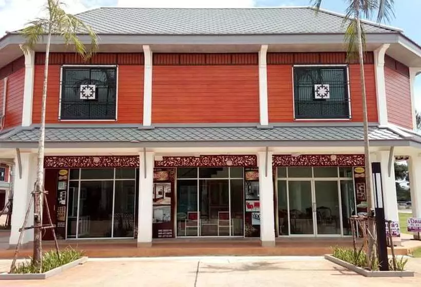 Majatalo Suratthani Airport Campsite