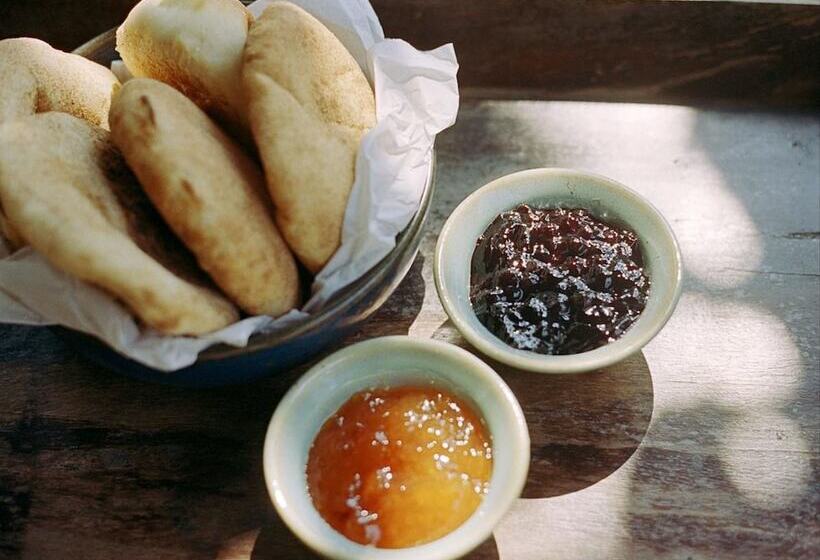 אתר נופש The Postcard Cuelim