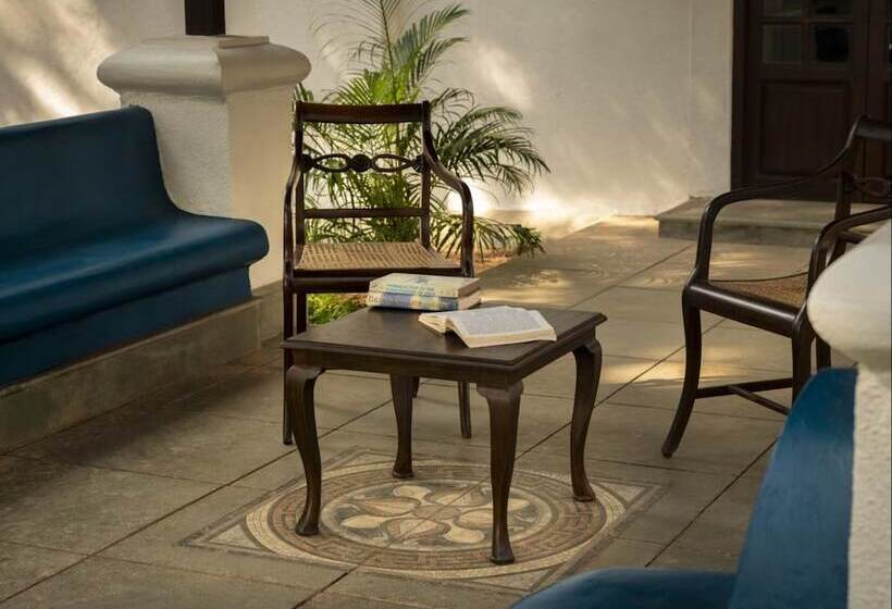 אתר נופש The Postcard Cuelim